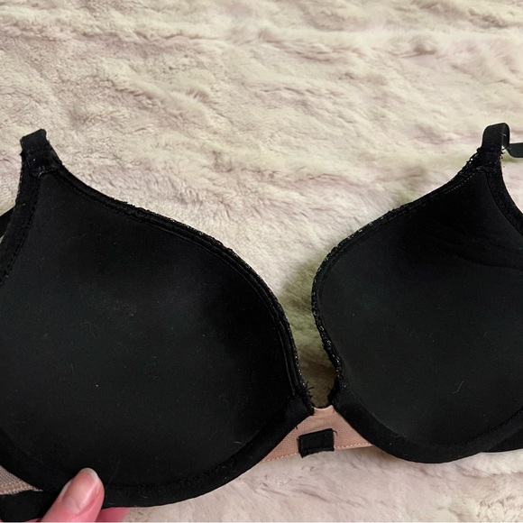 Victoria’s Secret Very Sexy black lace beige push up bra 32c - Picture 5 of 6
